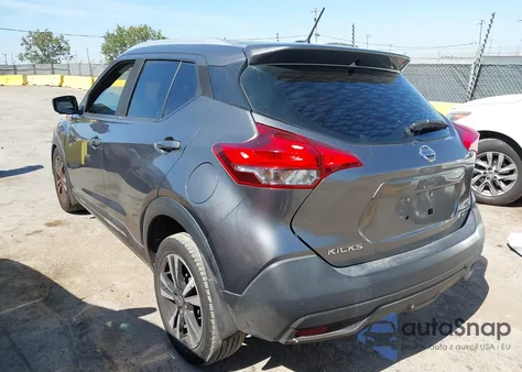 2019 Nissan Kicks Sr from USA, damaged, VIN 3N1CP5CUXKL569256